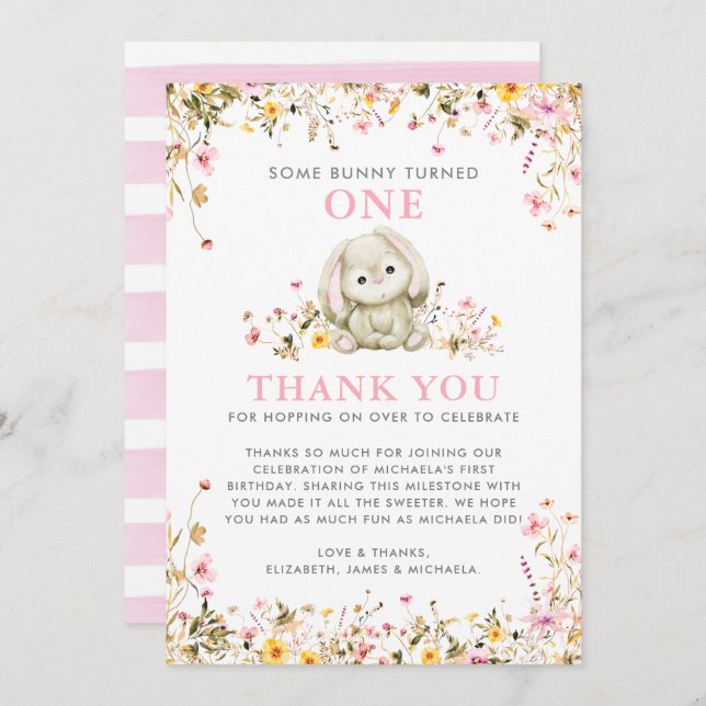 Cartão De Agradecimento Um coelhinho virou primeiro aniversario de uma moç (Frente/Verso)