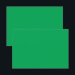 Cartão De Agradecimento um fundo verde com<br><div class="desc">O design é um quadrado grande,  azul,  com textura macia e uma cor azul profunda. A cor é calmante e calmante,  evocando um senso de tranquilidade e paz. A matiz azul lembra o oceano ou um céu azul claro,  invocando sentimentos de serenidade e relaxamento.</div>