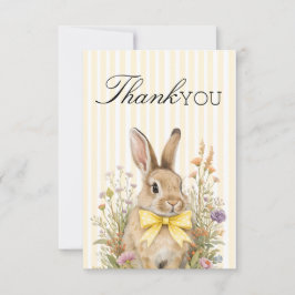 Cartão De Agradecimento Uma linda pequena coelhinha floral com laço amarel
