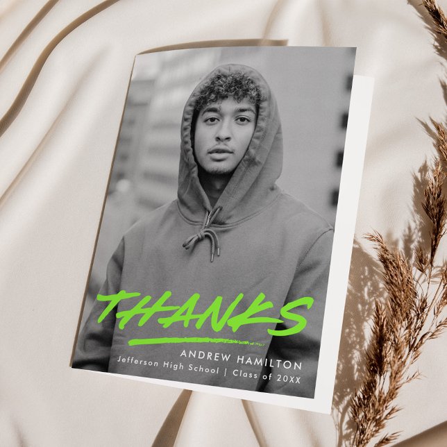 Cartão De Agradecimento Verde limão Dash Modern Photo Graduation (Criador carregado)