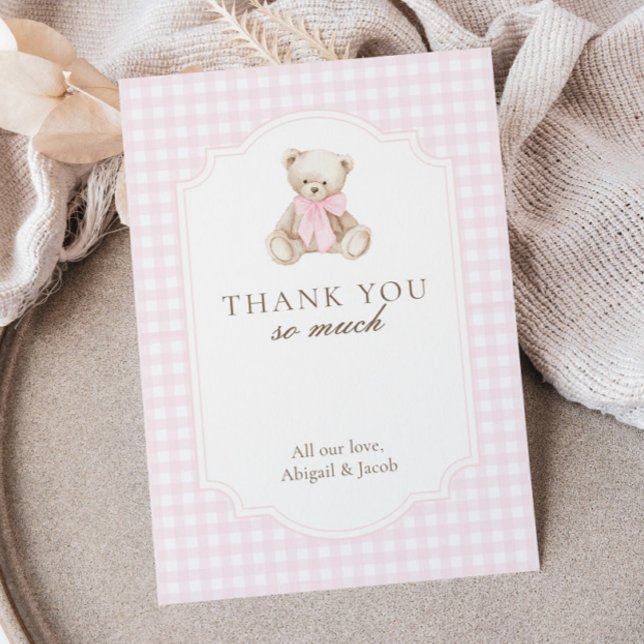 Cartão De Agradecimento We Can Bearly Wait Pink Gingham Teddy Bear Baby (Criador carregado)