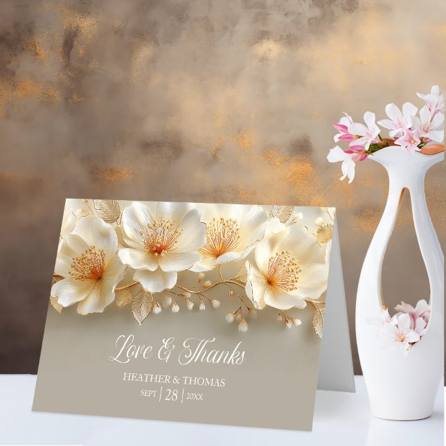 Cartão De Agradecimento White and Gold Floral Love and Thanks Wedding (Criador carregado)