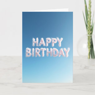 Cartão de aniversário com letras em nuvem