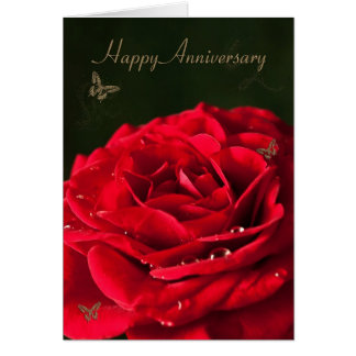Cartão de aniversário com uma rosa vermelha clássi