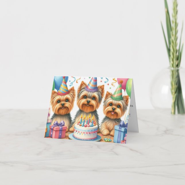 Cartão de Aniversário da Yorkie Puppy com Chapéus  (Frente)