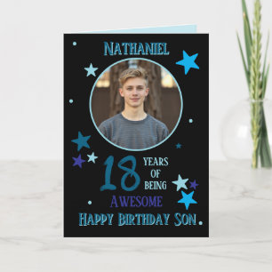 Cartão de aniversário de 18 anos com uma foto para