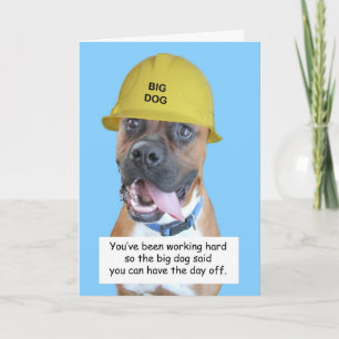 Cartão de aniversário de boxer com foco em uma cau