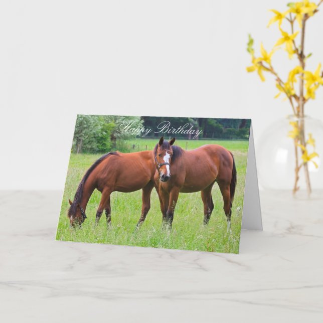 Cartão Segure a sua cara de cavalo de aniversário