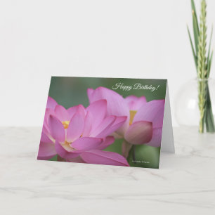 Cartão de aniversário de lírios cor-de-rosa
