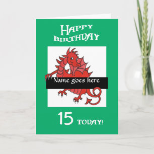Cartão de aniversário do dragão vermelho bonito pa