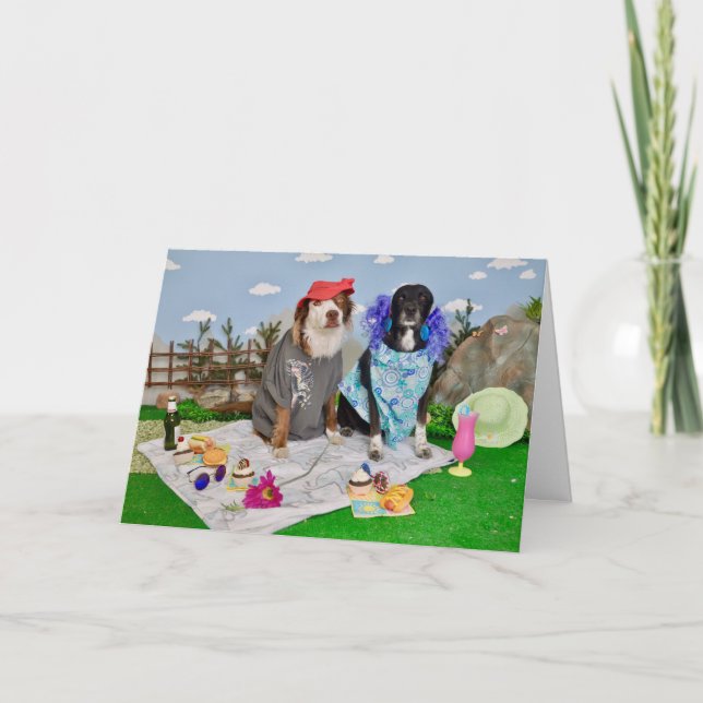 Cartão de aniversário feliz/ 2 cachorros como casa (Frente)