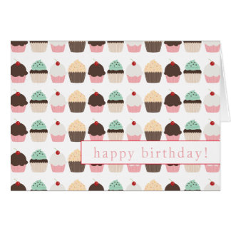 Cartão de Aniversário Feliz para o Cupcake Festivo