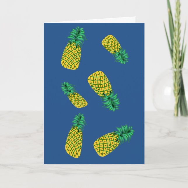 Cartão de Aniversário Humorístico Pineapple (Frente)