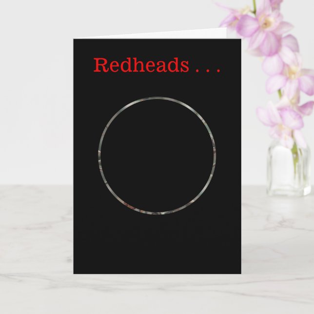 Cartão de aniversário "REDHEADS SÃO EXCLUSIVOS E E (Orquídea)