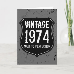 Cartão de aniversário vintage 1974 envelhecido à p