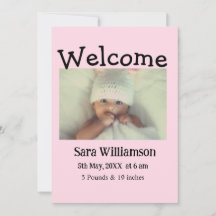 Cartão de anúncio de nascimento com edição minimal