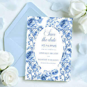 Cartão de Anúncio de Noivado Timeless Navy Roses