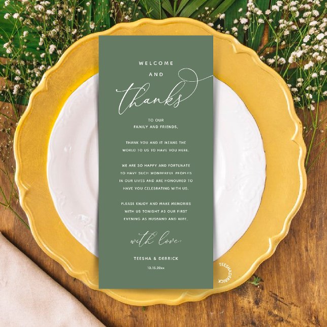 Cartão de Boas-Vindas e Agradecimento para Convida (Modern Elegant Wedding Reception "Welcome and Thanks" Table Card for Guest in Sage Green)