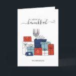 Cartão de Cartões de natal Hanukkah Gifts & Menora<br><div class="desc">Personalize o texto personalizado acima. Você pode encontrar itens de coordenação adicionais em nossa coleção "Presentes de Chanucá e Menorah".</div>