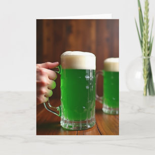 Cartão de Cena de Brinde das Cervejas Verdes