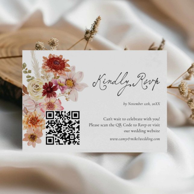 Cartão De Código QR Rsvp De Casamento De Flor Selv (Autumn Floral Wedding RSVP Card)