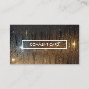 cartão de comentário à chuva no outono