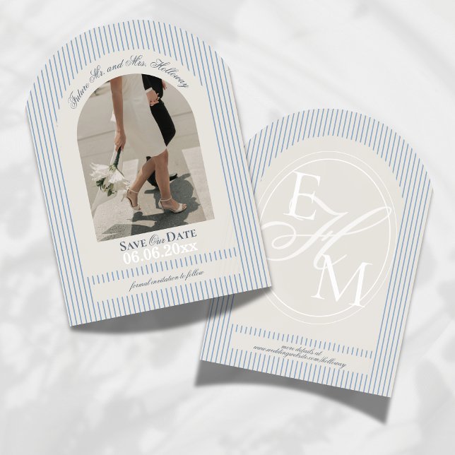 Cartão de Compromisso de Foto com Listra Azul de D (Invite guests to mark their calendars for your wedding with this Old Money Stripe Save the Date!)