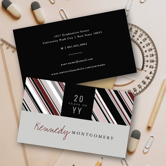 Cartão De Contato Na moda Preppy Brown Pin Strips Formando moderno (Stylish Preppy Brown Pin Stripes Modern Graduate Name Card / Calling Card @ zazzle.com/color_therapy)