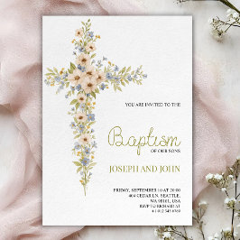 Cartão de convite de batismo com uma cruz floral