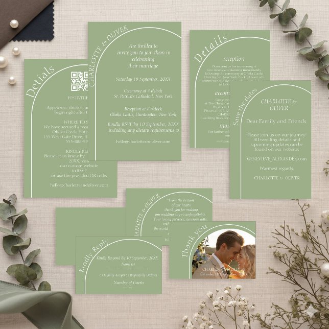 Cartão de Convite de Casamento com Arco Verde Sage (Criador carregado)