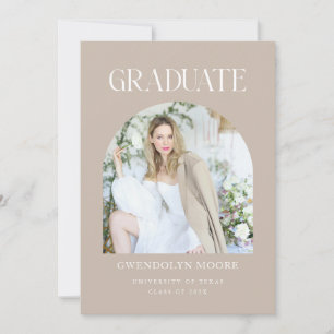 Cartão de Convite de Formatura com Arco Bege Boho