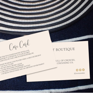 Cartão de Cuidados com Roupas Blush Instruções Edi
