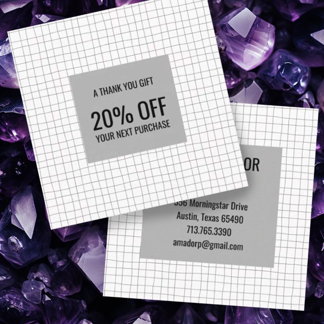 Cartão De Desconto Grade Mínima de Linhas de Lápis Feitas à Mancha (Simple pencil lines grid custom business card with discount code)