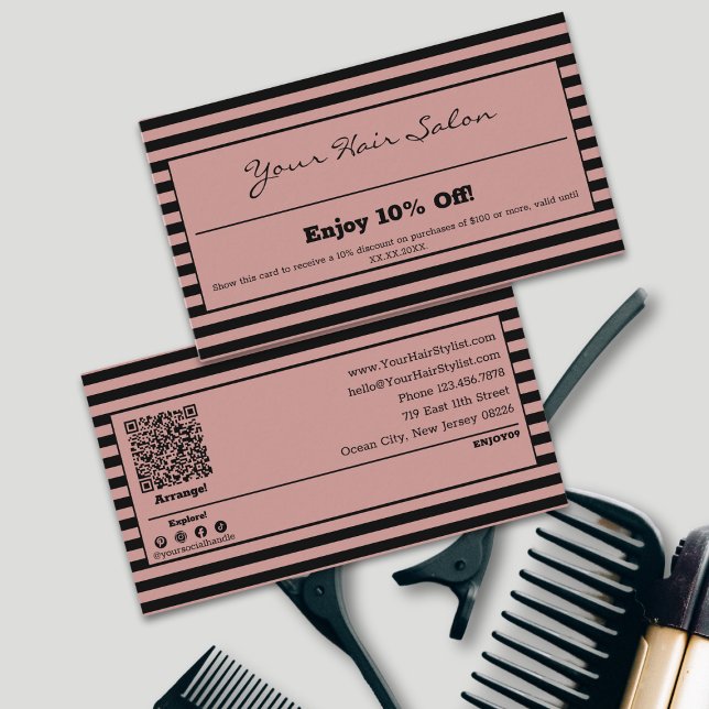 Cartão De Desconto Hairstylist com distribuição profissional de na mo (Stylish Professional Striped Hairstylist 10% Discount Card, Terms, QR code, Social, Tracking)