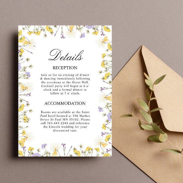 Cartão de Detalhes do Casamento Floral Rústico (Rustic floral enclosure card shares wedding details with warm, natural charm.)