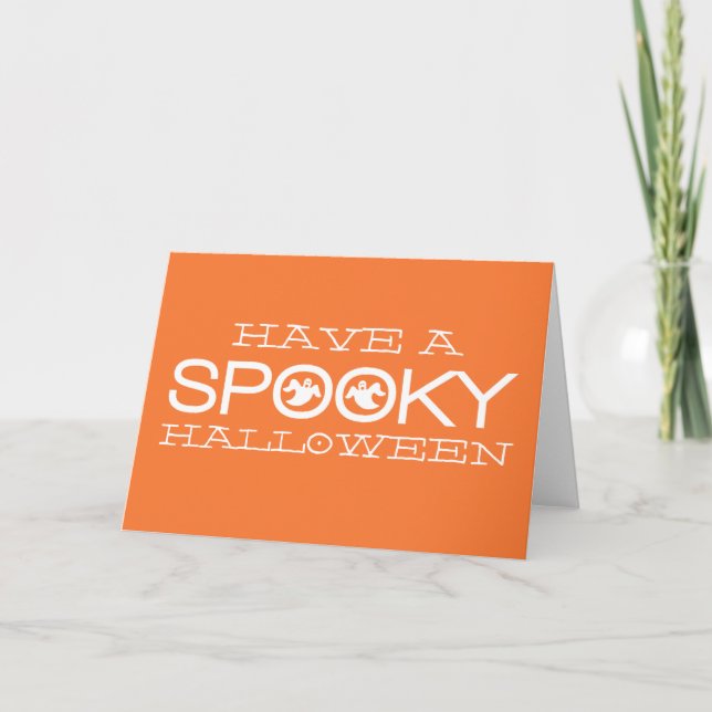 Cartão de Dia das Bruxas de Tipografia Spooky (Frente)