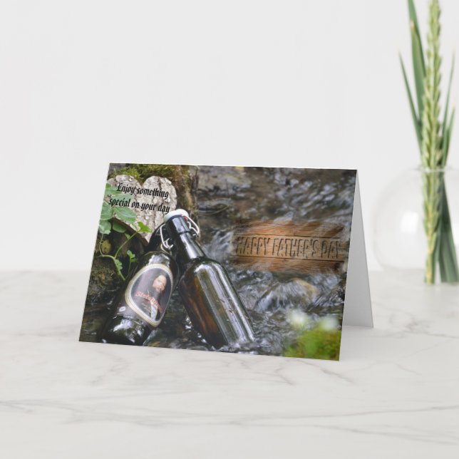 Cartão de dia de os pais com garrafas de cerveja n (Frente)