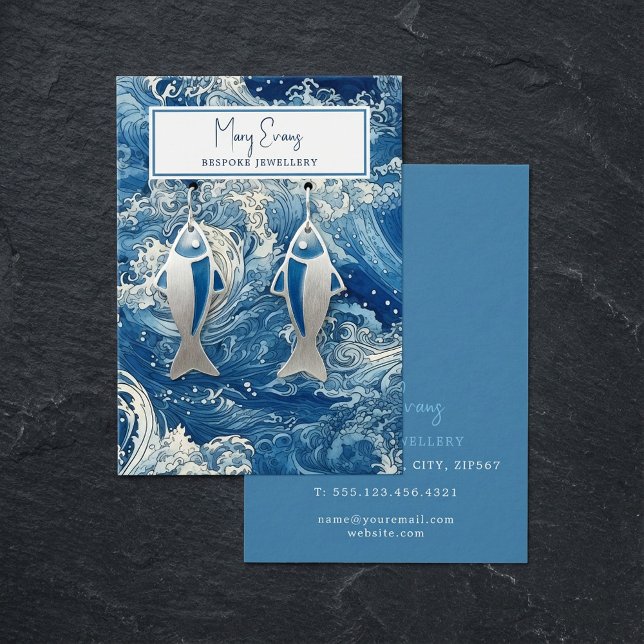 Cartão de exibição de brinco de esteira azul (Blue crashing waves stud earring display card.)