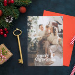 Cartão de férias de cheio moderno para a tipografi<br><div class="desc">Fotografia de Natal moderno. As cores de texto e fundo podem ser personalizadas. Parte de uma coleção</div>