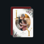 Cartão de Férias de Joy, Ouro Rustic Winter Boughe<br><div class="desc">Corante-d-água da floresta de inverno ramos e bagas,  letras falsas de folha de ouro,  cartão de férias da família 2.</div>