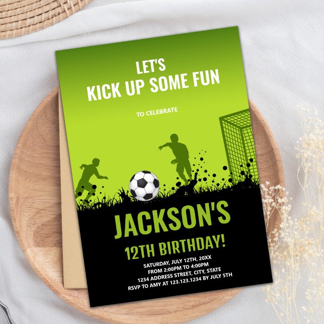 Cartão de Festa Desportiva para Meninos Editáveis  (Green Black Soccer Birthday Invitations)