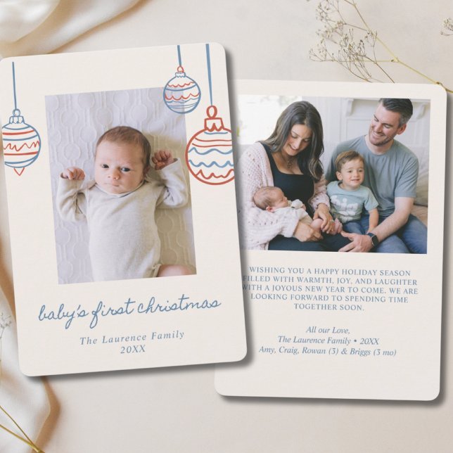 Cartão De Festividades 1rua de Natal Blue & Red Ornament 2 Foto (Baby's 1st Christmas Blue & Red Ornament 2 Photo Holiday Card)