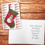 Cartão De Festividades Adorável Natal Arrumando Snowman Sobre Branco<br><div class="desc">Este doce cobrir de Natal apresenta uma fotografia de uma meia vermelha e verde com um adorável boneco de neve vestido com um lenço de xadrez sazonal e um chapéu colocado sobre um fundo branco. Você pode remover o texto vermelho preto do Feliz Natal adicionado ao plano de fundo e...</div>