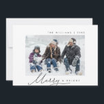 Cartão De Festividades Alegre & Brilhante, Foto da Família, Roteiro Moder<br><div class="desc">Alegre & Brilhante. Celebre a temporada de Natal com este cartão de foto da família (impresso e/ou para download), com tema de roteiro minimalista moderno. É totalmente personalizável e personalizado com suas próprias mensagens de saudação. É simples, fácil, mas moderno minimalista e festivo. Este é o cartão de saudação perfeito...</div>
