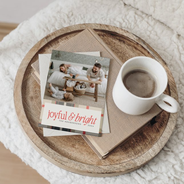 Cartão De Festividades Alegre & Brilhante Foto de Xadrez de Inverno Aconc (Joyful & Bright Cozy Winter Plaid Holiday Photo Card)
