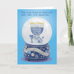Cartão De Festividades Amor, Luz e Felicidade!<br><div class="desc">Os símbolos de Chanukah e desejos quentes de férias.</div>