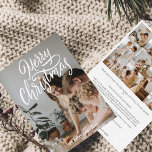 Cartão De Festividades Ano em Revisão Colagem de Fotos no Natal Moderno<br><div class="desc">Memórias preciosas Compartilhadas: Cartão de Natal Personalizado do Barato com Ano em Revisão Aceite o espírito de feriado e lembre-se das suas memórias queridas com o nosso Cartão de Natal Personalizado do Barato. A frente apresenta orgulhosamente sua amada foto de família, acompanhada de uma saudação calorosa de "Feliz Natal", seu...</div>