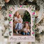 Cartão De Festividades Arco Verde Rosa Cinzento Cinzento de Natal Moderno<br><div class="desc">Esta coleção apresenta cor d'água,  florais cor-de-rosa claro,  bagas e verde de inverno com tipografia moderna e elegante,  com padrão botânico invernal de volta.</div>