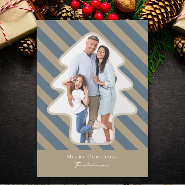 Cartão De Festividades Árvore Whimsical Pine Shapto Foto Feliz Natal (Criador carregado)