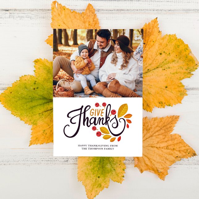 Cartão De Festividades Autumn Leaves E Berries Foto De Ação De Graças (Criador carregado)